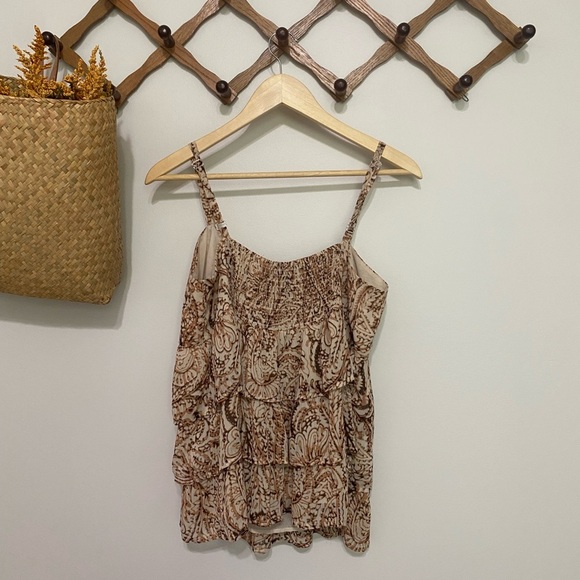 Apostrophe Brown Tiered Sleeveless Camisole - Picture 3 of 4